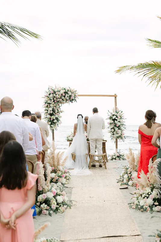 Altar frente al mar